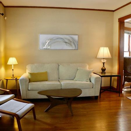 Historic Home With Outdoor Hot Tub Near Downtown In Public Transportation Hub シカゴ エクステリア 写真
